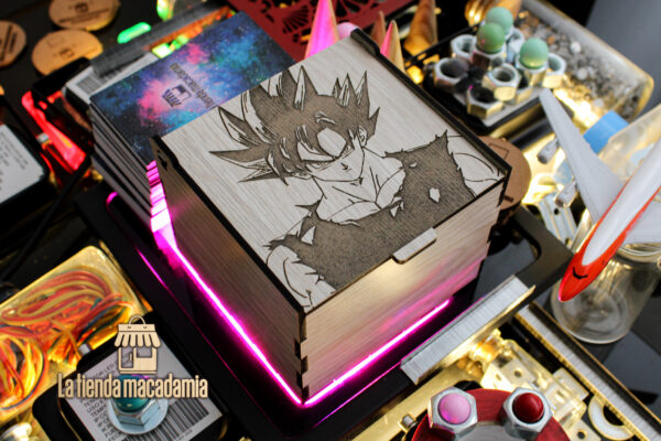 Caja de Madera Goku