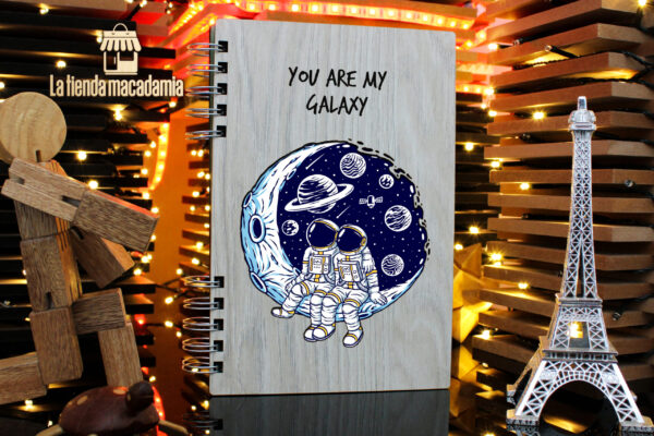 Libreta de Madera Astronauta