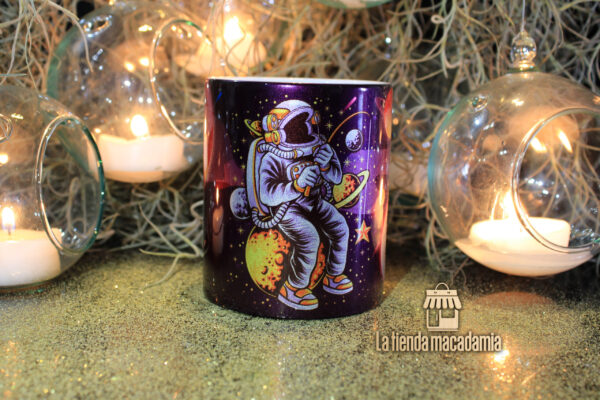 Mug Nacarado Astronauta